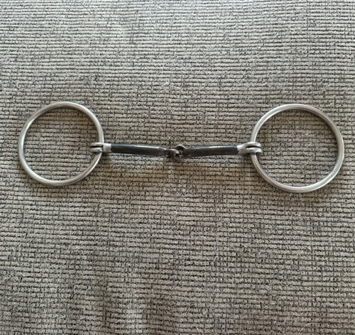 English horse loose - loose, ring