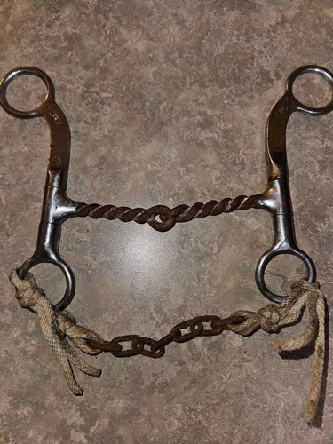 Twisted wire shank - 5",